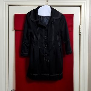 Luii black coat with 5 button closure Sz Small